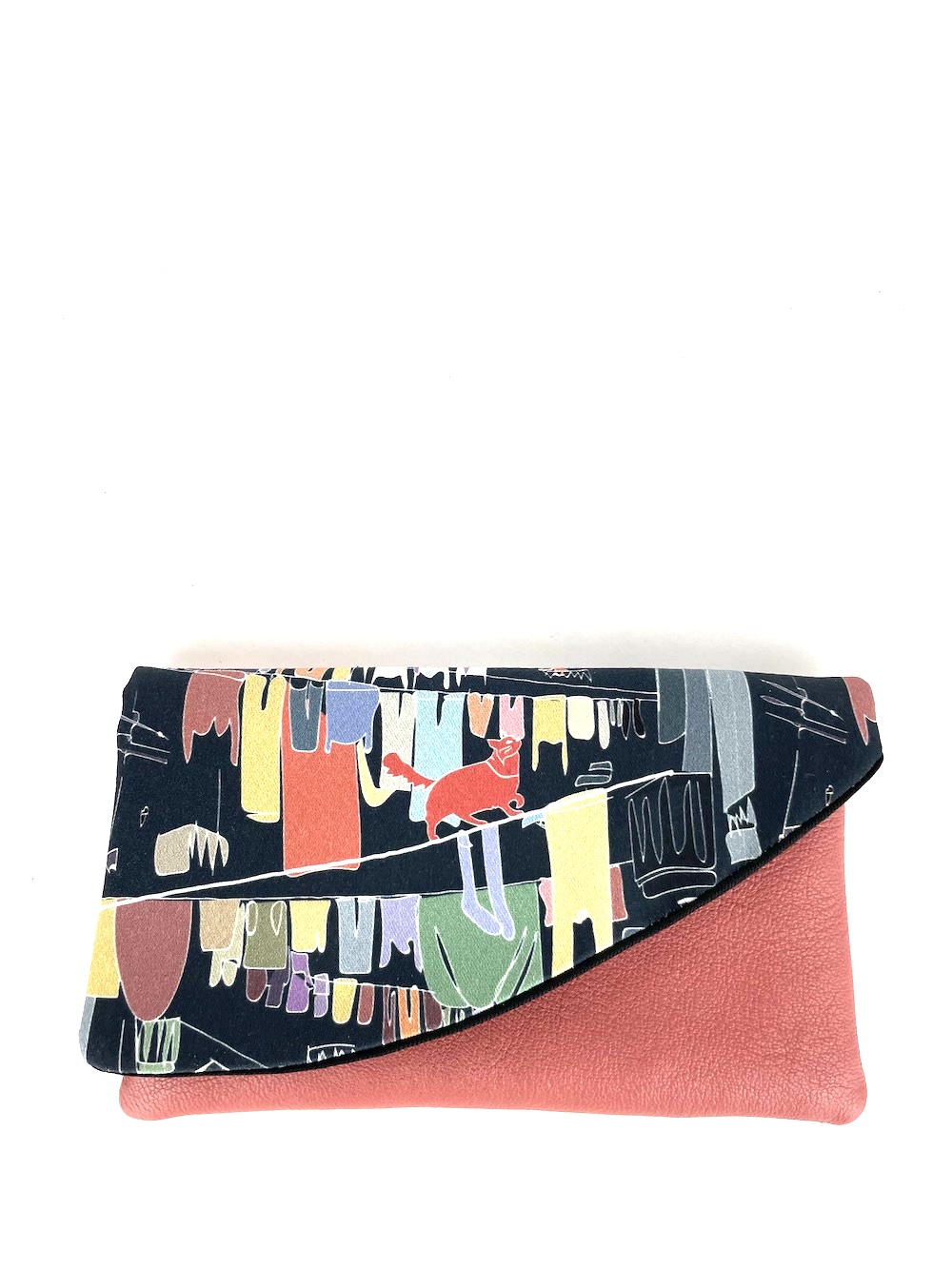 borsellino-ciappa-grande-pelle-rosa-antico-cotone-fantasia-napoli-panni-stesi-blu-0001