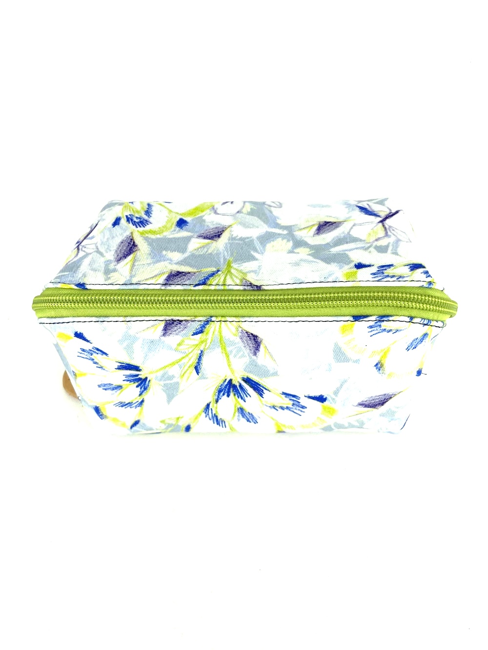 beauty-medio-fantasia-fiori-bianca-blu-0001